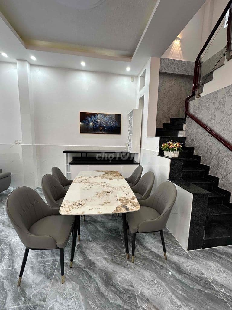 TRỆT 2 LẦU 4PN 51,4M2 ĐẤT TRUNG TÂM GV GIẢM 800TR CÒN 5,7 TỶ - Ảnh 3