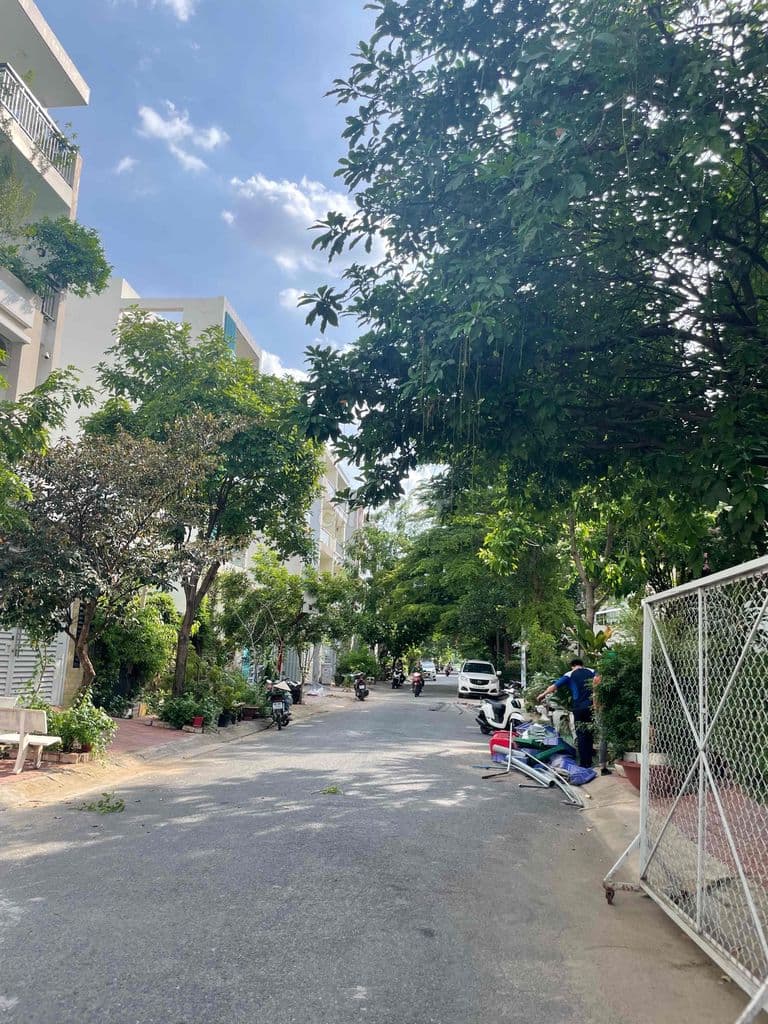 Giảm 500 triệu! Bán Lô đất cực đẹp 4x20, đường rộng 12m Đặng Thùy Trâm - Ảnh 3