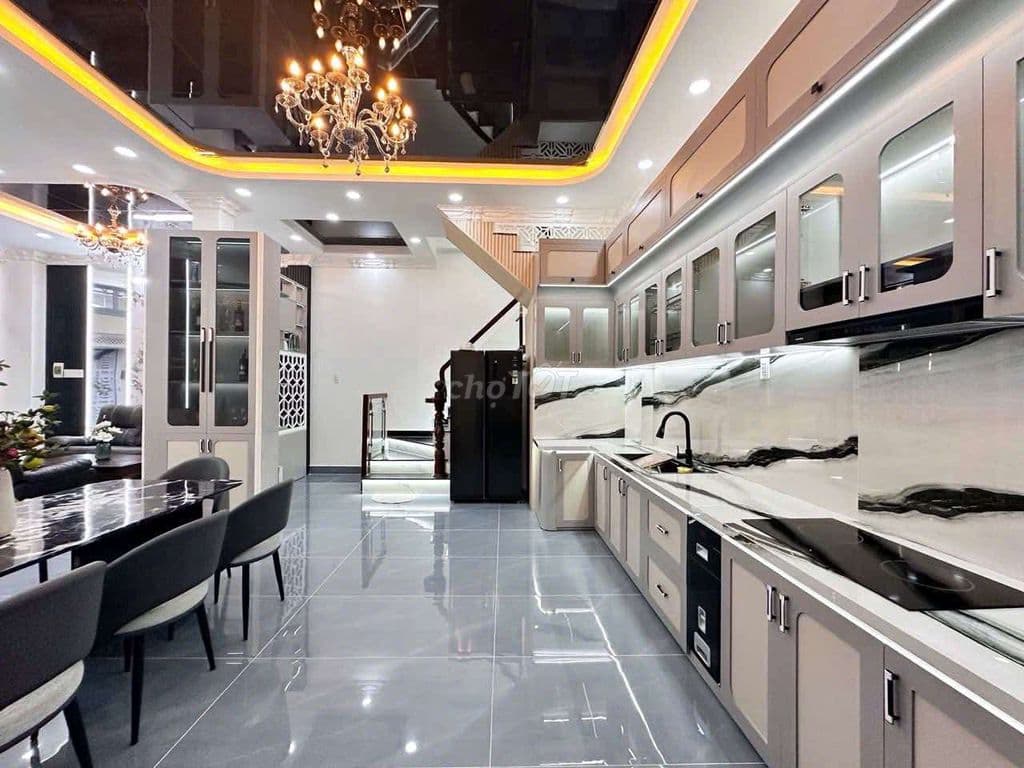 biệt thự 4 tầng 5pn gần Phú Mỹ quận 7 giá 8 tỷ 450 - Ảnh 2