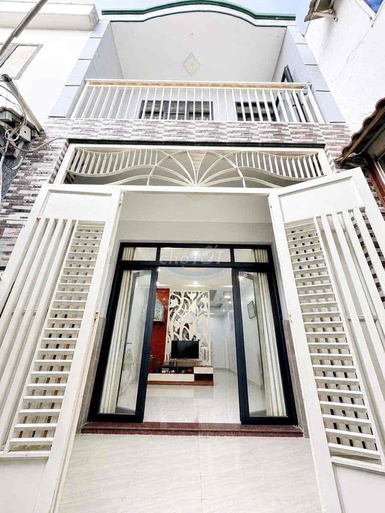 🔥 VỊ TRÍ ĐẸP QUẬN 7-NHÀ 2 TẦNG KIÊN CỐ-GẦN LOTTE MART-NHỈNH 5Tỷ