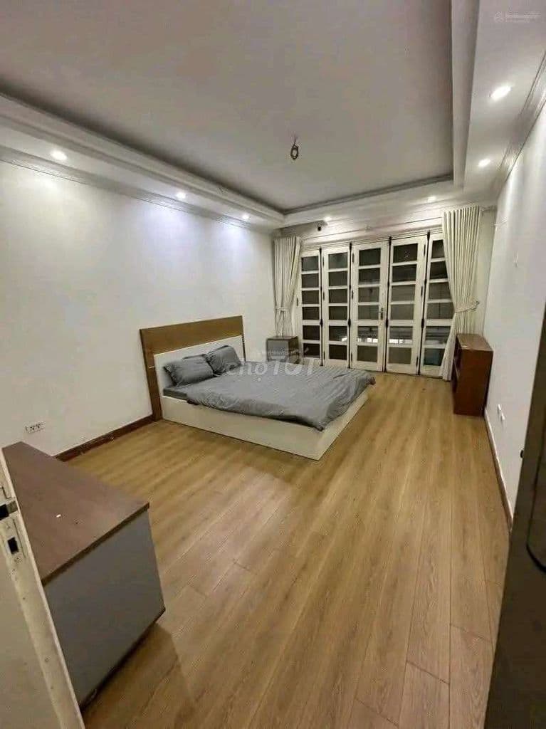 NH À - 5 TẦNG , KHU HOÀNG MAI – GIÁ HƠN 5 TỶ – NHÀ ĐẸP Ở NGAY - Ảnh 3