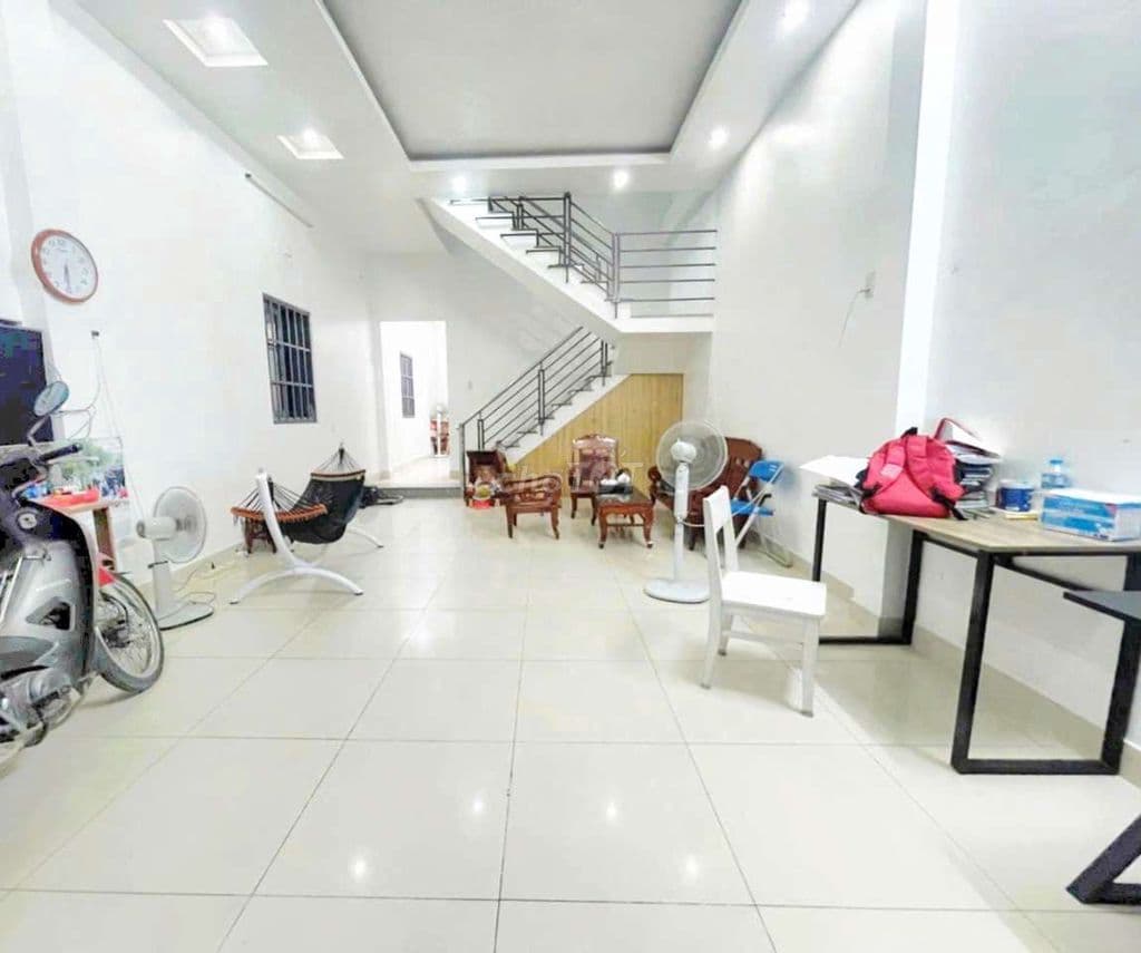 NHÀ 2 TẦNG 100M2_NGANG ĐỈNH 5M_NGAY CÔNG VIÊN PHẦN MỀM QUANG TRUNG Q12