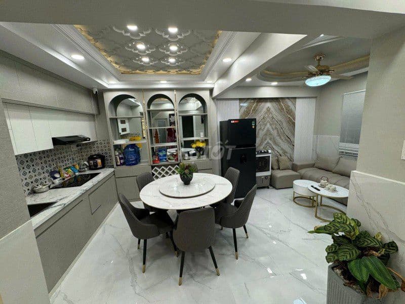 Căn ngang tới 8m – một thông số khá hiếm trong tầm giá hơn 6 tỷ Quận 7 - Ảnh 2