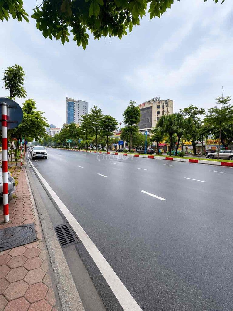 KINH DOANH TRIỆU ĐÔ - MẶT PHỐ HOÀNG QUỐC VIỆT THÔNG SÀN - 6 TẦNG - Ảnh 2