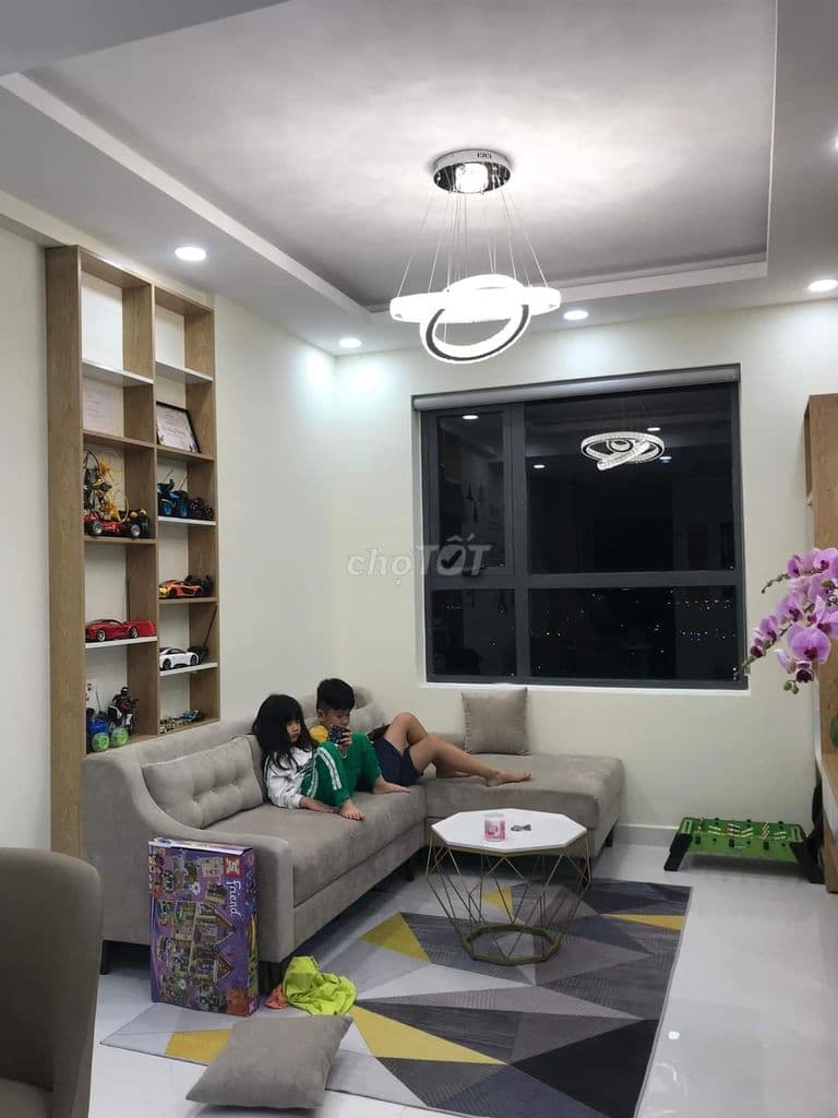 Bán CH Green River Dt65m2 2PN 2Wc giá 2.8 tỷ đã có sổ view sông Quận 8
