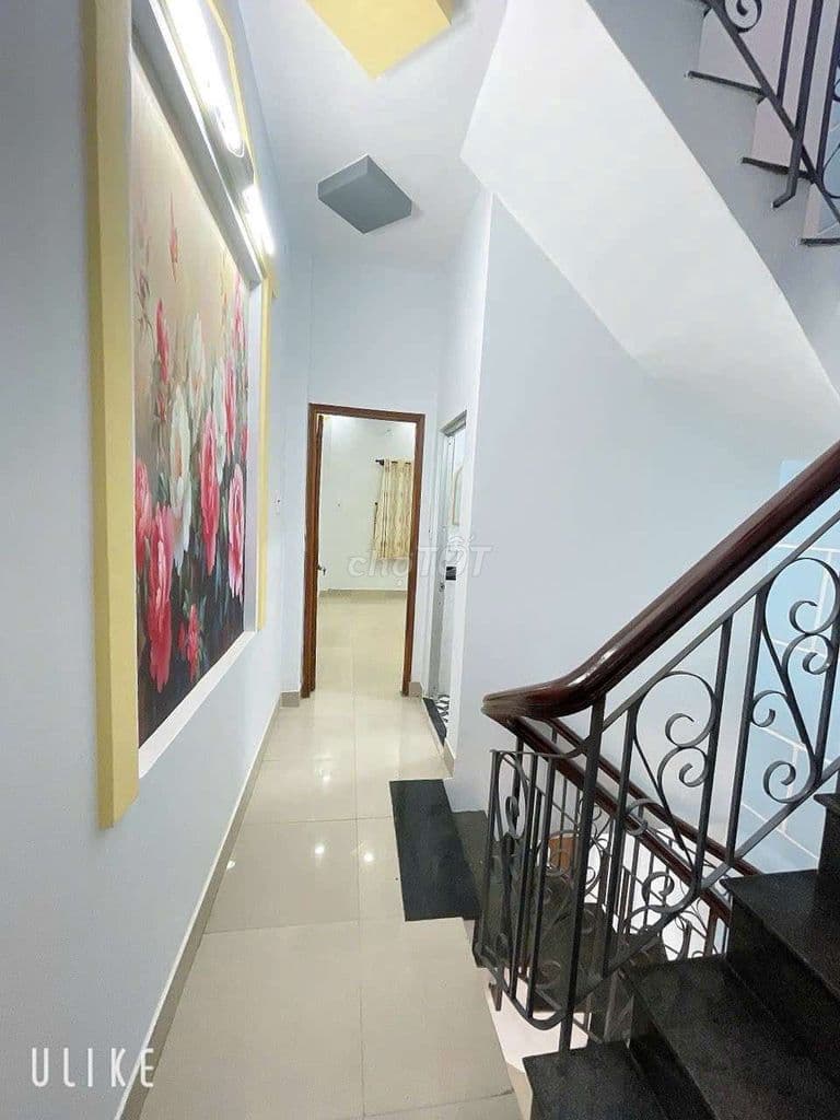 Lạc Long Quân - âu cơ 3 tầng mới 100m2 sàn 6 tỷ - Ảnh 2