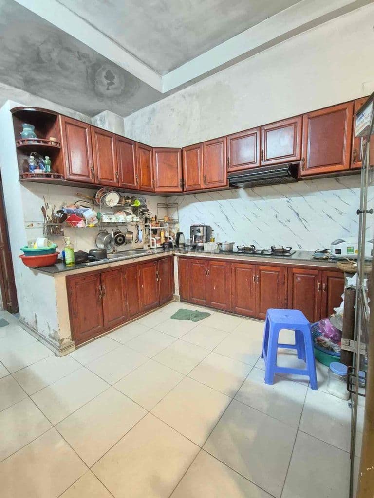 Nhà 3 Tầng xe hơi ngủ nhà TÂN THỚI HIỆP 21, Q12, DT 100m2, hẻm thông - Ảnh 3