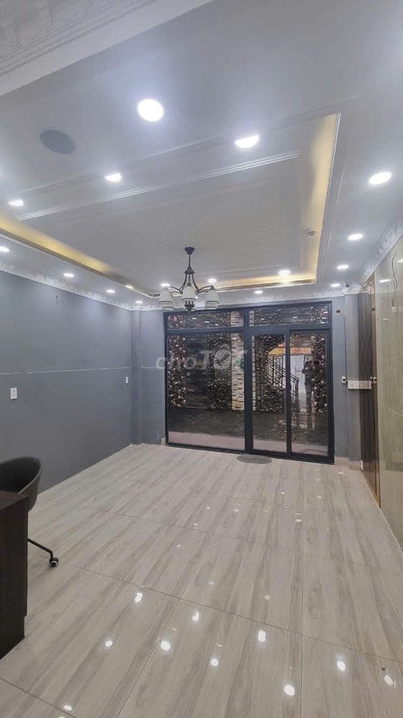 Nhà 4x18 kết cấu 4 Tầng mặt tiền đường số Tân Quy cũ, vị trí đẹp