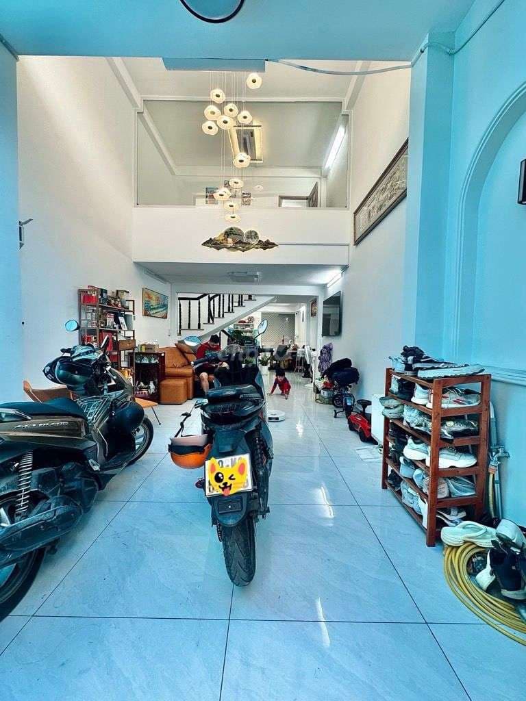 NHÀ MỚI ĐEP 3 TẦNG KHU LÊ VĂN QUỚI FULL NỘI THẤT 4×13M 3PN HẺM XE HƠI - Ảnh 2