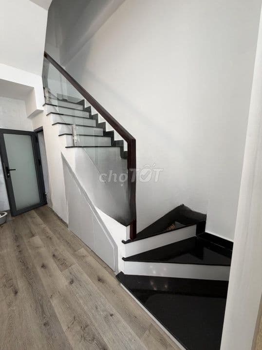 Bà Hom Q6 1Sẹc Ngang4.6 35m2 4Tầng Full Nội Thất - Ảnh 2