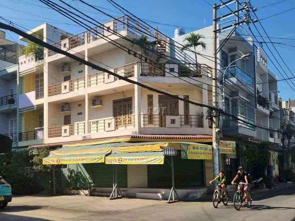 BÁN NHÀ LÔ GÓC 2 MTKD 4TẦNG MẶT TIỀN 12m SHR CHÍNH CHỦ