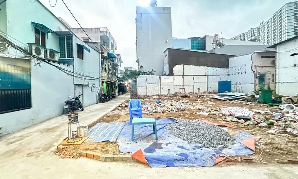 Lô đất 5.3x16m hẻm xe hơi 160 Nguyễn Văn Quỳ, Quận 7