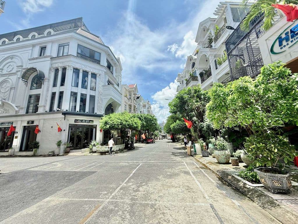 Siêu Phẩm Ngang 5,5m Xây 5 tầng Có thang máy.Khu VIP Đường TCH 10 - Ảnh 3