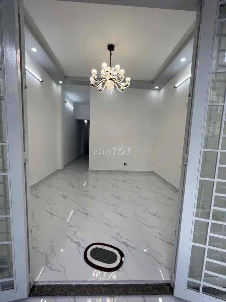 ⚜️ 𝓝𝓗À 𝓑Á𝓝 Liên khu 5-6, 4x14m, 1 lầu, hẻm 5m, Gần chợ - Ảnh 2