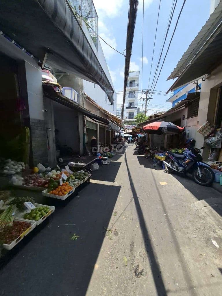 💰3.85 tỷ Chính chủ giảm bán nhanh Nhà 2 tầng ngay Chợ trường học - Ảnh 2