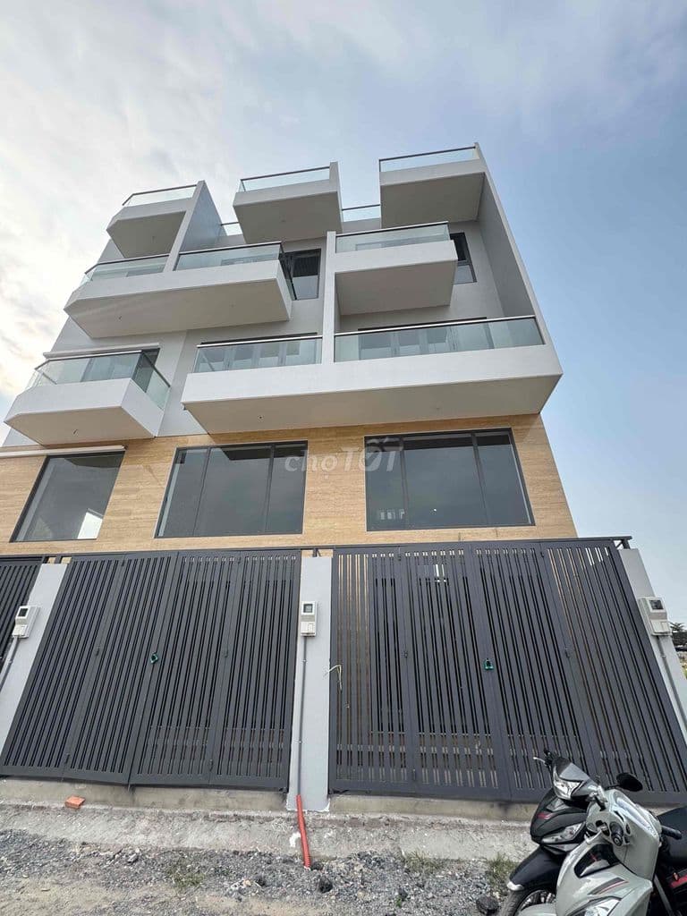 BÁN NHÀ MẶT TIỀN NGÔ CHÍ QUỐC THỦ ĐỨC