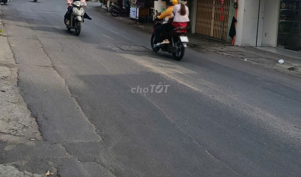MẶT TIỀN ĐƯỜNG ......RỘNG 8m, QUẬN BÌNH THẠNH. 31,2m2. BÁN GẤP 6,95TỶ
