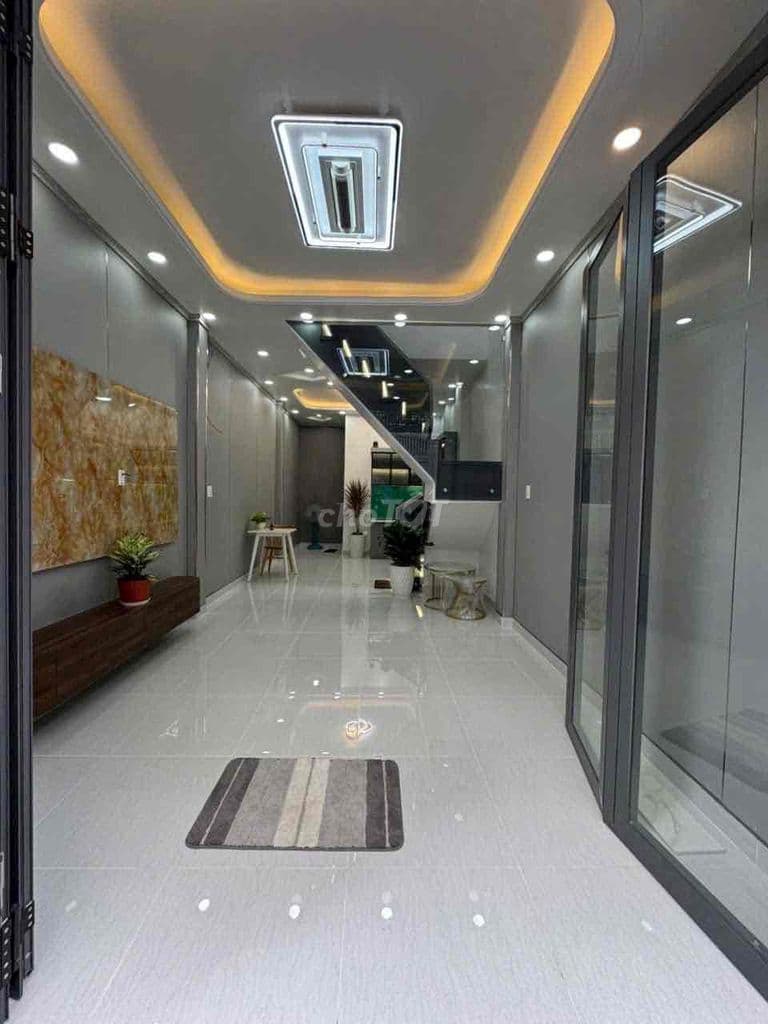 Nhà mới hiện đại. Khu ẩm thực Q6. Hẻm dân trí cao an ninh yên tĩnh - Ảnh 2