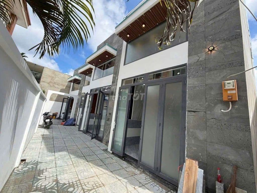 nhà ngay chợ bà điểm khu dân cư sát nhựa - Ảnh 2