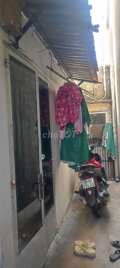 Nhà bán 450 triệu gần chợ bà điểm