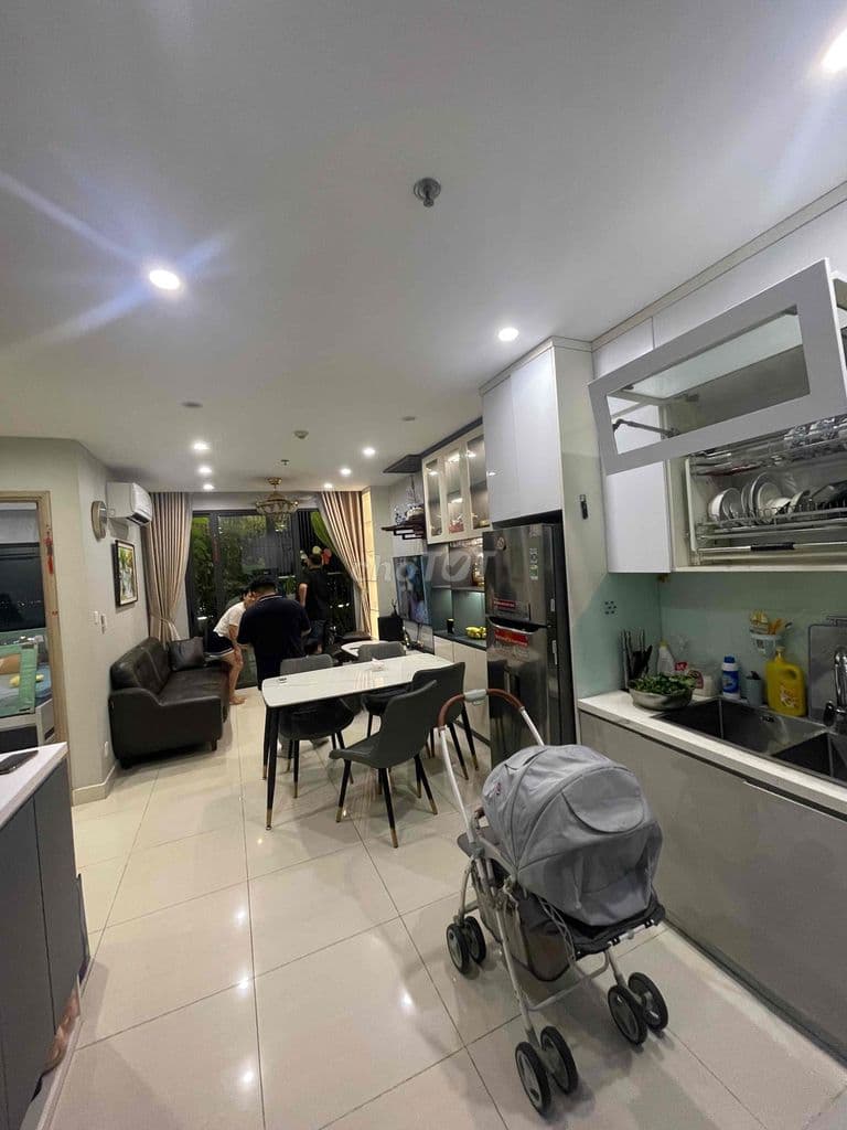 Chính chủ cần bán căn 2PN giá 4 tỷ ở Vinhomes Smart City - Ảnh 2