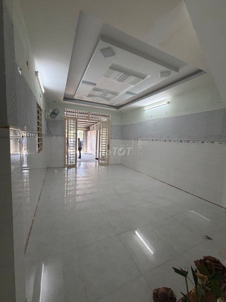 CỰC HIẾM.........NHÀ 2 TẦNG, MẶT TIỀN KINH DOANH, 150M2 CHỈ 2,9 TỶ . - Ảnh 2