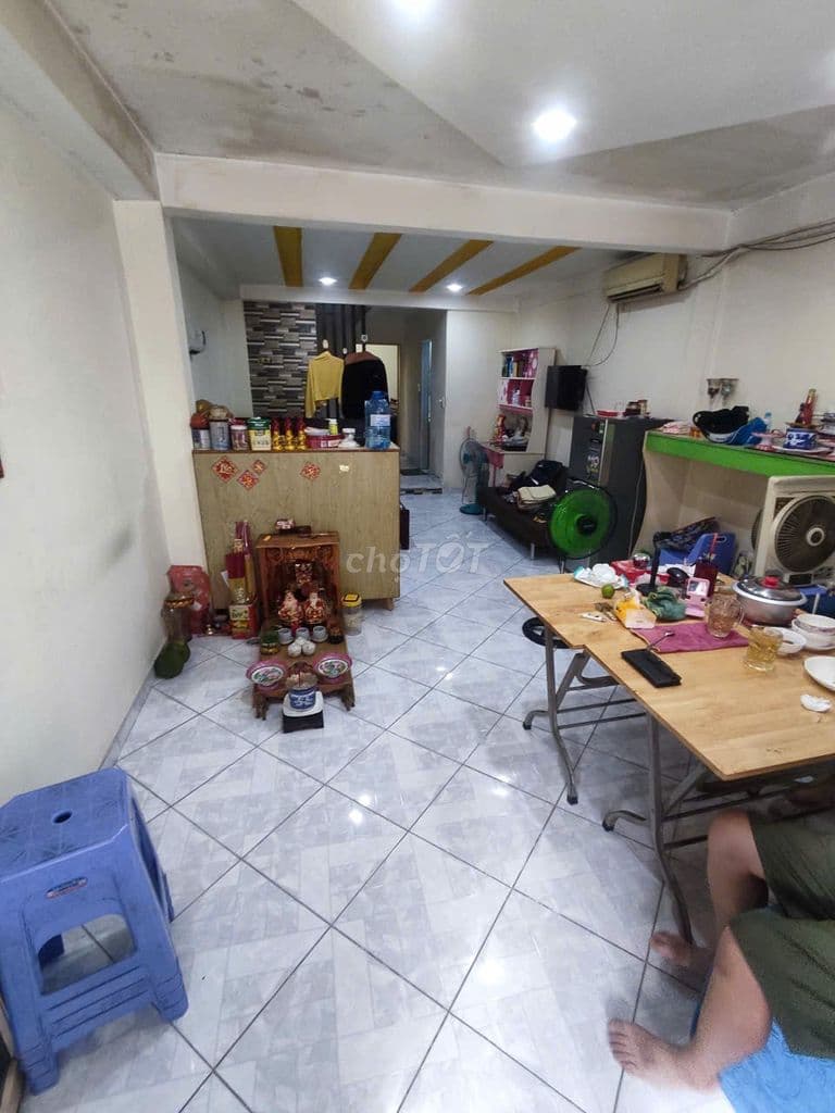 Cần bán chung cư Nguyễn Thiện Thuật Q3 Lầu 2 DT 36m2, 1PN Giá 2.250 tỷ - Ảnh 2