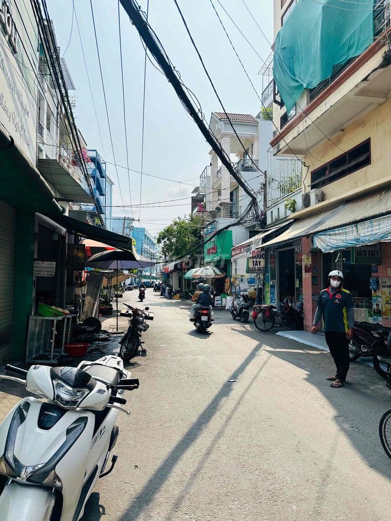 ✅ Nhà 3 tầng vừa ở vừa kinh doanh mặt tiền 502 huỳnh tấn phát, Q7.