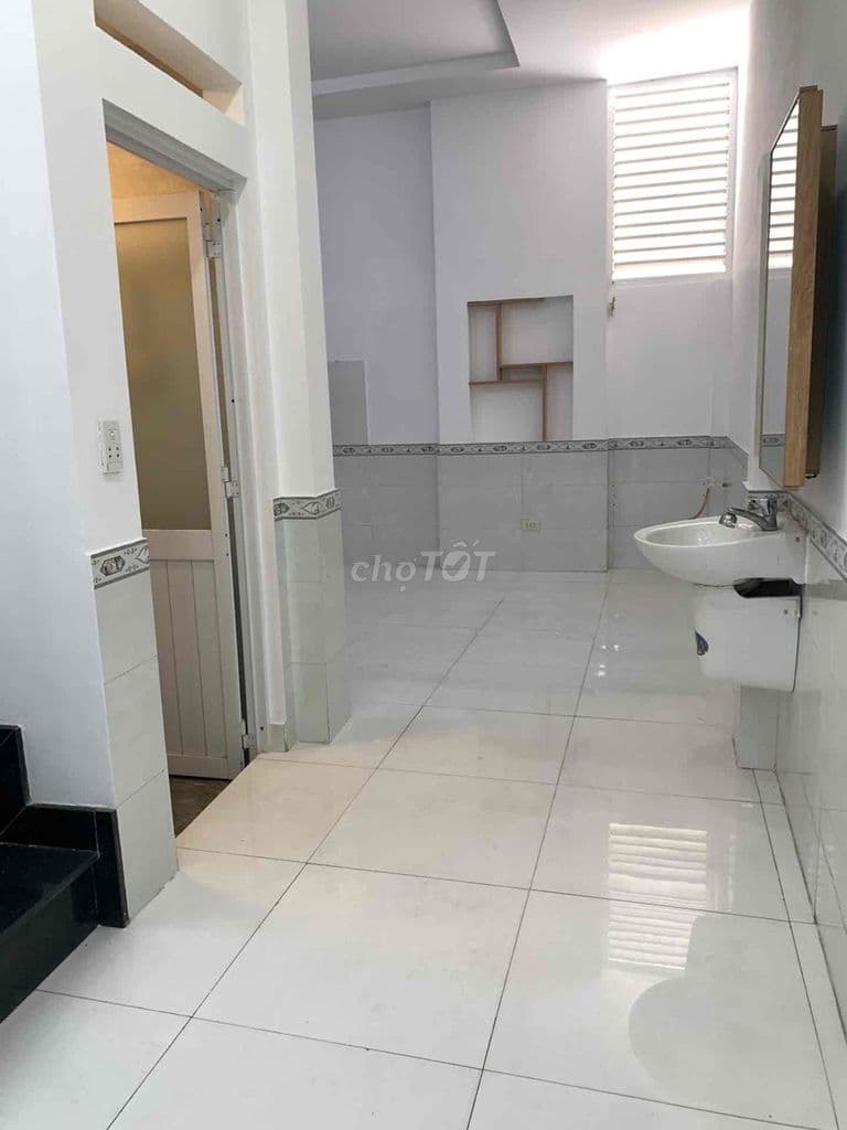 NHÀ MỚI NỞ HẬU GẦN HIỆP THÀNH CITI GIÁ NHỈNH 4 TỈ
