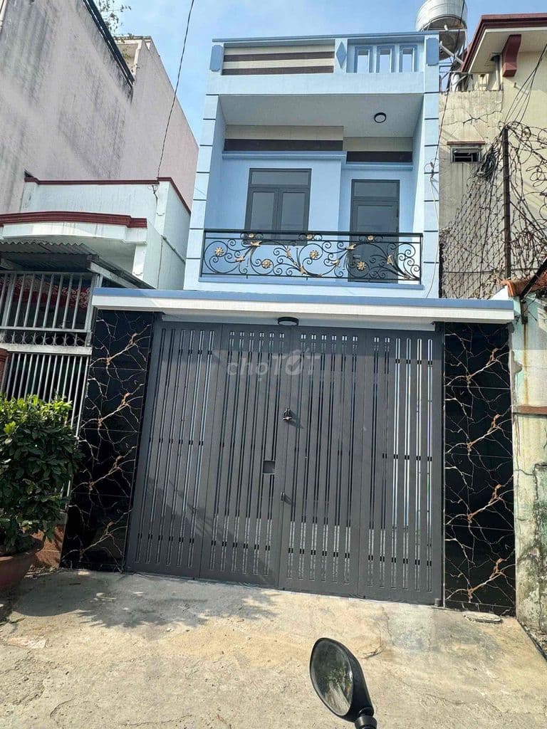 nhà đúc 1 tấm phường đông hưng thuận Q12 dt: 82m2