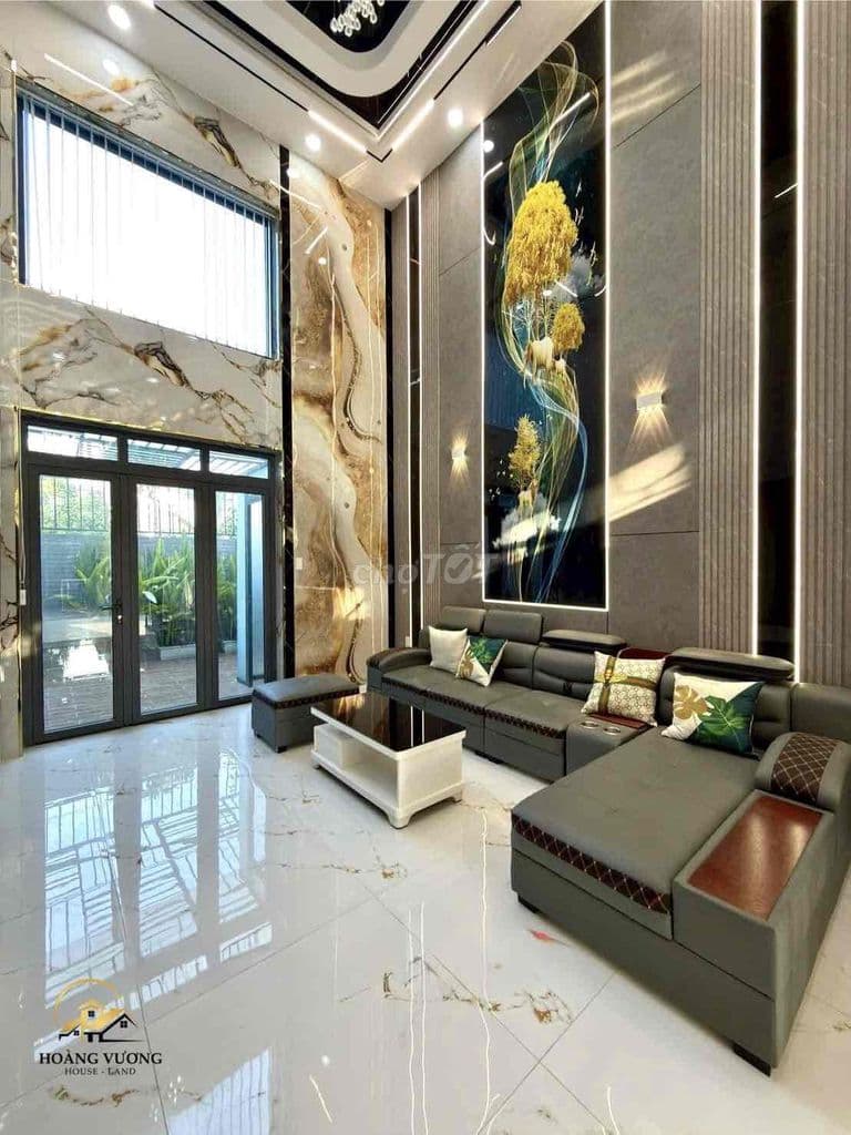 Chủ kẹt giảm sâu 700tr, nhà mới 100%, 1 trệt lửng 3 lầu, Đường 10m - Ảnh 2