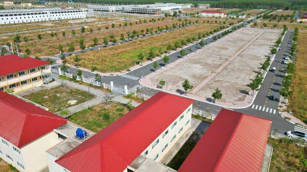 BÁN LÔ ĐẤT 95M2 TRẢ TRƯỚC 600TR LÀ SỞ HỮU NGAY