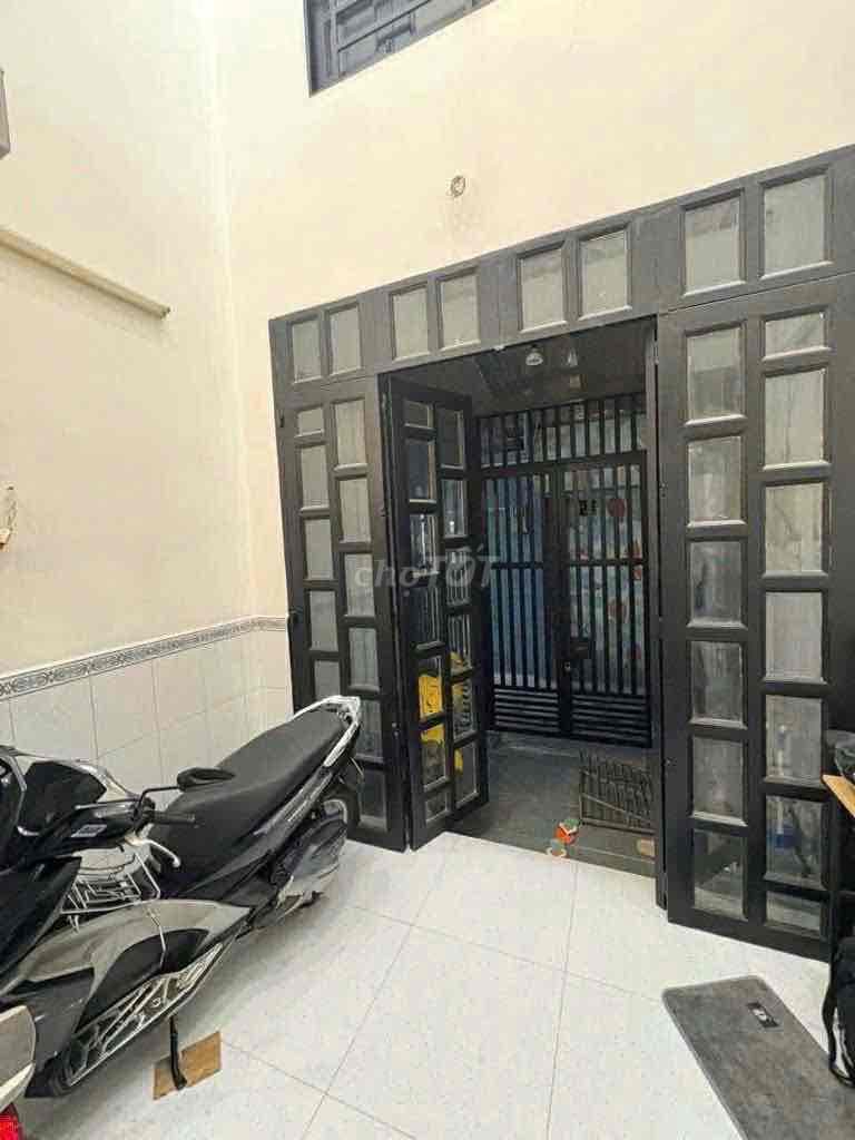 🏦🏦NHÀ 2 TẦNG/ SÂN ĐỂ XE/ HẺM BA GÁC NGUYỄN THỊ THẬP ND, GẦN BIGC, NAM - Ảnh 3