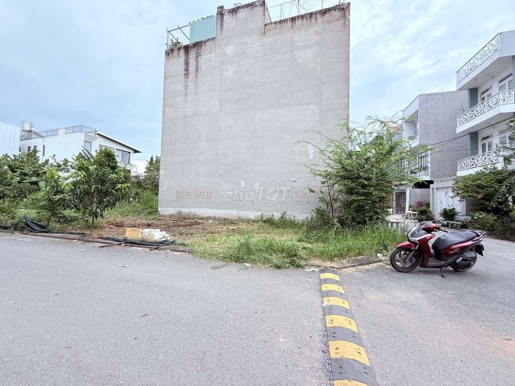 Sở hữu lô góc 2mt,ngay Lã Xuân Oai, cạnh Nguyễn Duy Trinh nhỉnh 6tỷ - Ảnh 2