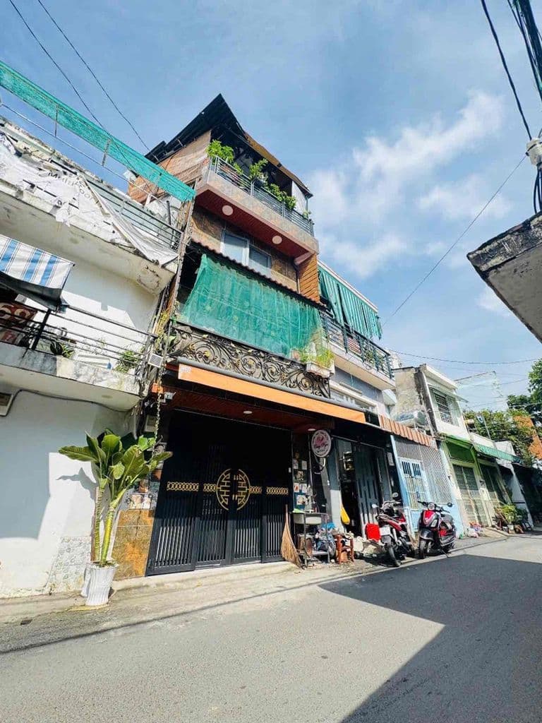 CHỈ 2.95 TỶ TL 🏡 MẶT TIỀN KD – Trương Đăng Quế – 3 TẦNG • DTSD ~60m²