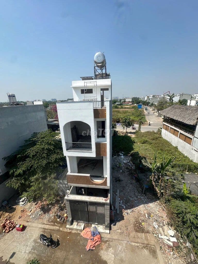 NHÀ 3 TẦNG + TUM MỚI XÂY DỰNG HẺM 45 TRƯỜNG LƯU - 5,8 TỶ - Ảnh 3