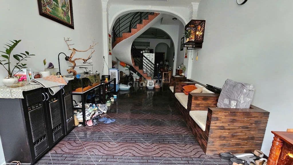 Hẻm 3M Lê Văn Sỹ Q3. (3.9m x 18m, 62m2). 3 Tầng Có ST. Giá Chỉ 9.5 Tỷ