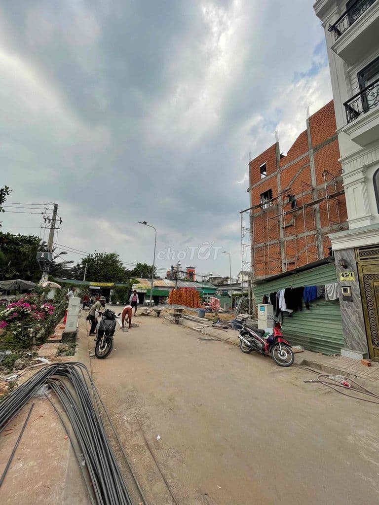 Lô góc đường 40 - Hiệp Bình Chánh - 71,2m2, 7.1 Tỷ - Ảnh 2