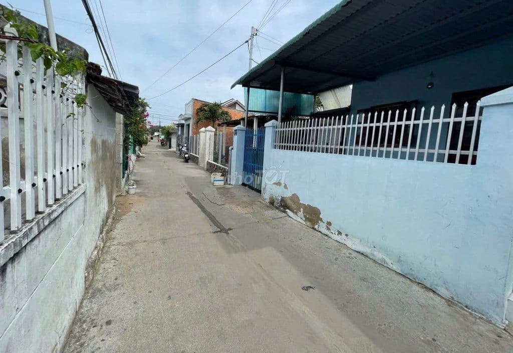 Nhà giá mềm tại Tân Hiệp Hóc Môn cần bán giá 800 triệu Sổ Hồng Riêng - Ảnh 3