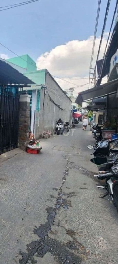 Thị trấn Nhà Bè Mặt Tiền Hẻm chính k.doanh (5x15) 2 tầng chỉ 3.8 t.ỷ