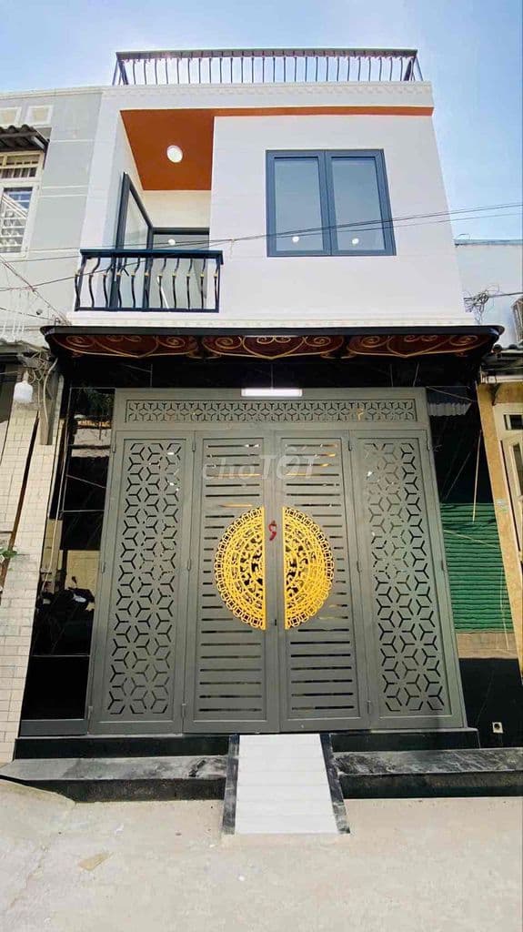 NHÀ GIÁ BAO RẺ- DT 4x12- HẺM XE TẢI - LÊ VĂN QUỚI - SHR- CHỈ HƠN 4 TỶ