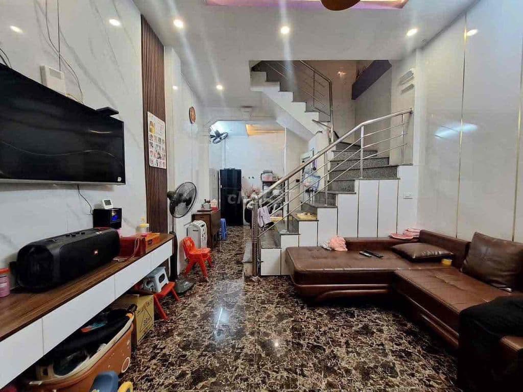 👉 “Hơn 700 tr nhà tại KIM GIANG - CẦU TÓ 45 m2 Khu đông dân – gần trườ