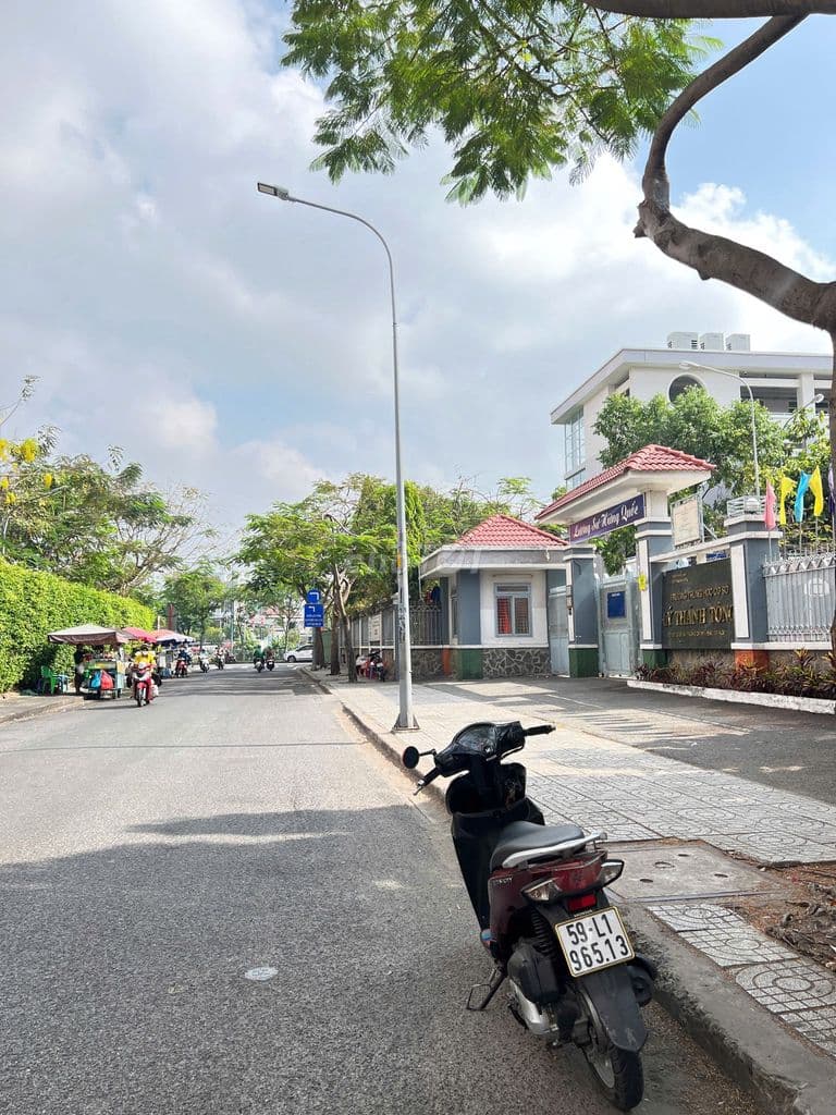 🔴Căn hộ góc 62m2 chung cư view sông 481 Hưng Phú - Ba Đình - 2.25 tỷ - Ảnh 2