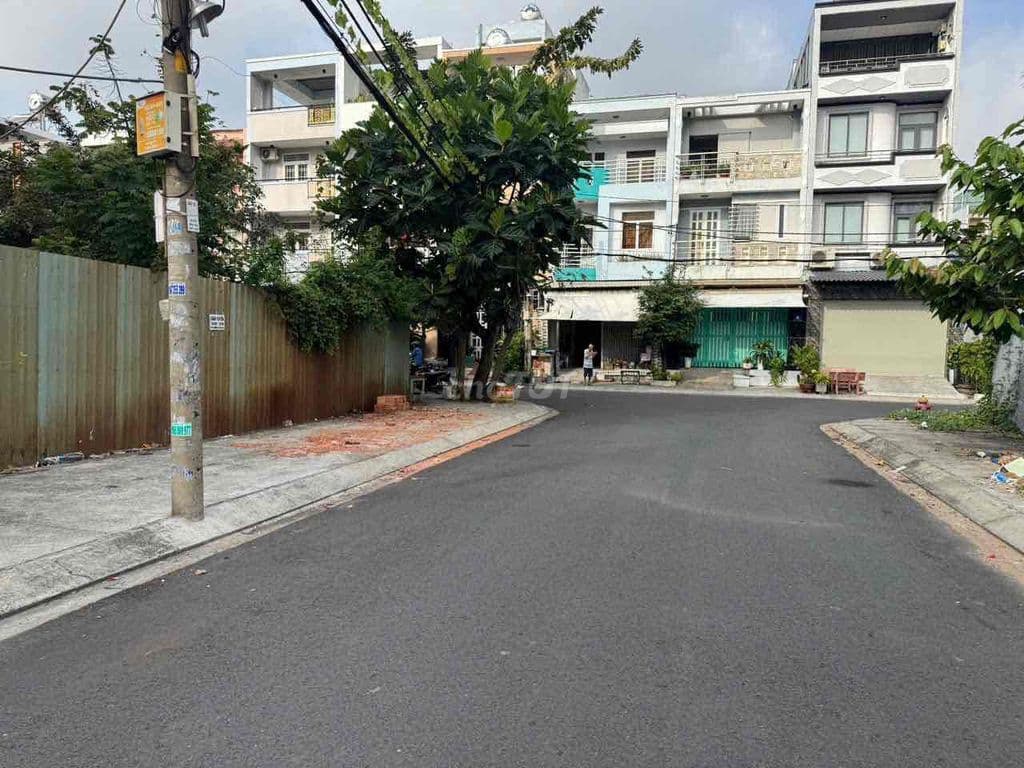 Mặt tiền đường số khu dân cư Phú Định