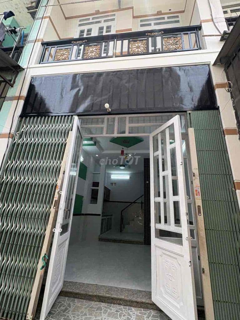 NHÀ KHU DÂN CƯ HIỆN HỮU LÂU ĐỜI (4m x 8m) 2P 2toilet