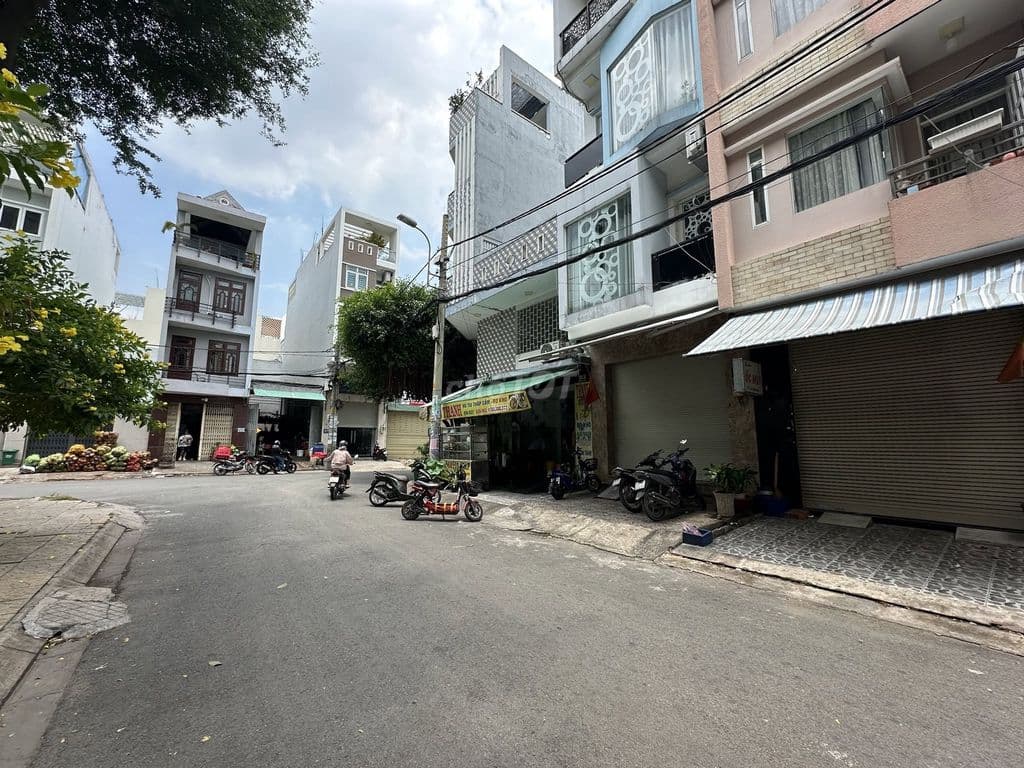Bán nhà khu Tên Lửa, MT đường Số 6E, DT 4 x 18m, 1 lầu, giá 8.4 tỷ. - Ảnh 2