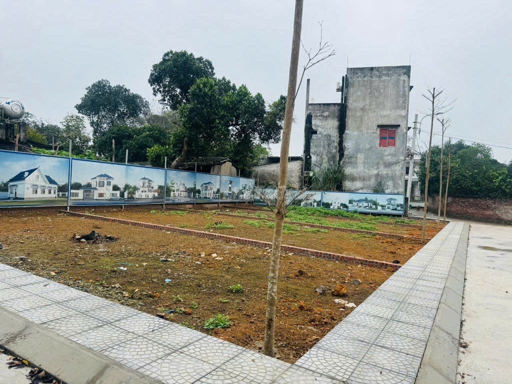 BÁN LÔ GÓC PHÚ CÁTTÂM ĐIỂM HẠ TẦNG ĐÓN SÓNG METRO 5 HÒA LẠC