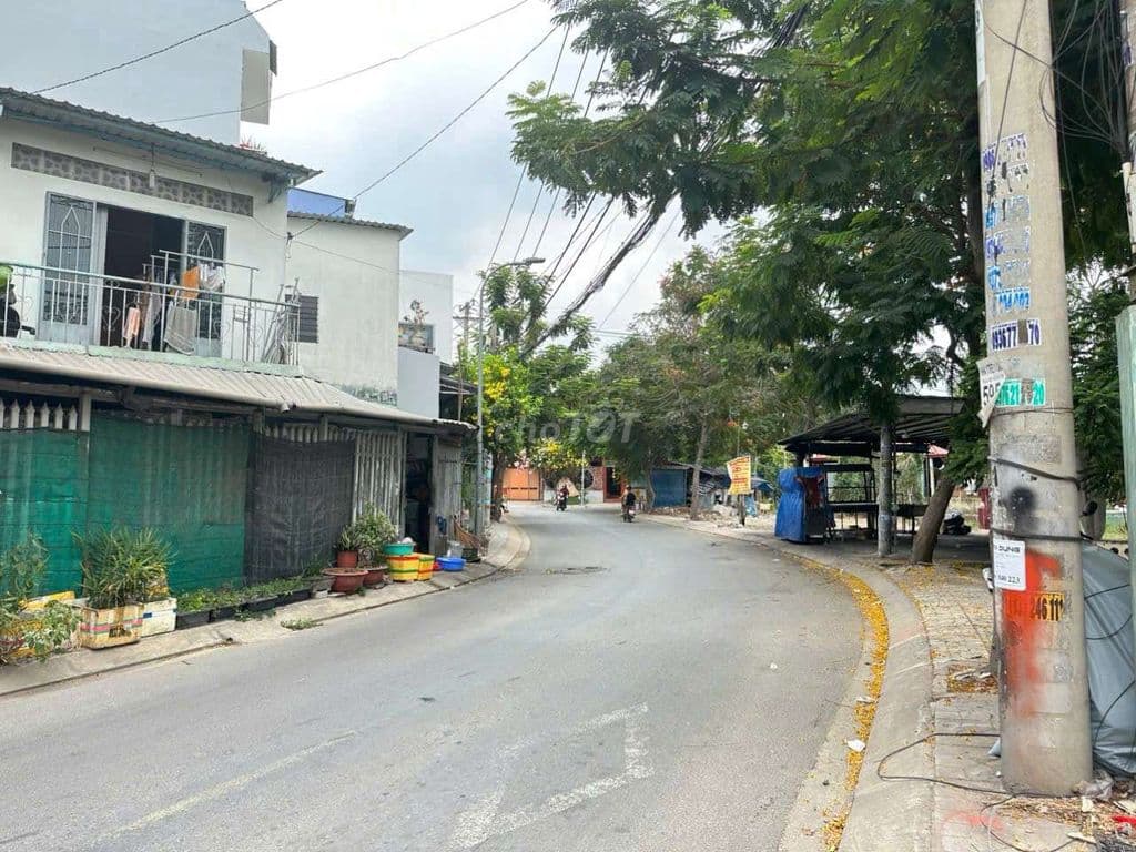 Bán Đất MT Ngang To 7.2m X 23m Giá 5.9 Tỷ TL Đg P.V.Hớn XTT Hóc Môn - Ảnh 2