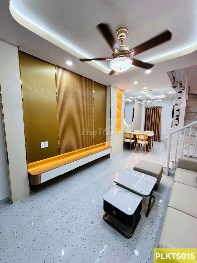 THÍCH QUẢNG ĐỨC CÁCH 2 CĂN RA MẶT TIỀN NGUYỄN THƯỢNG HIỀN NHỈNH 6 TỎI - Ảnh 3