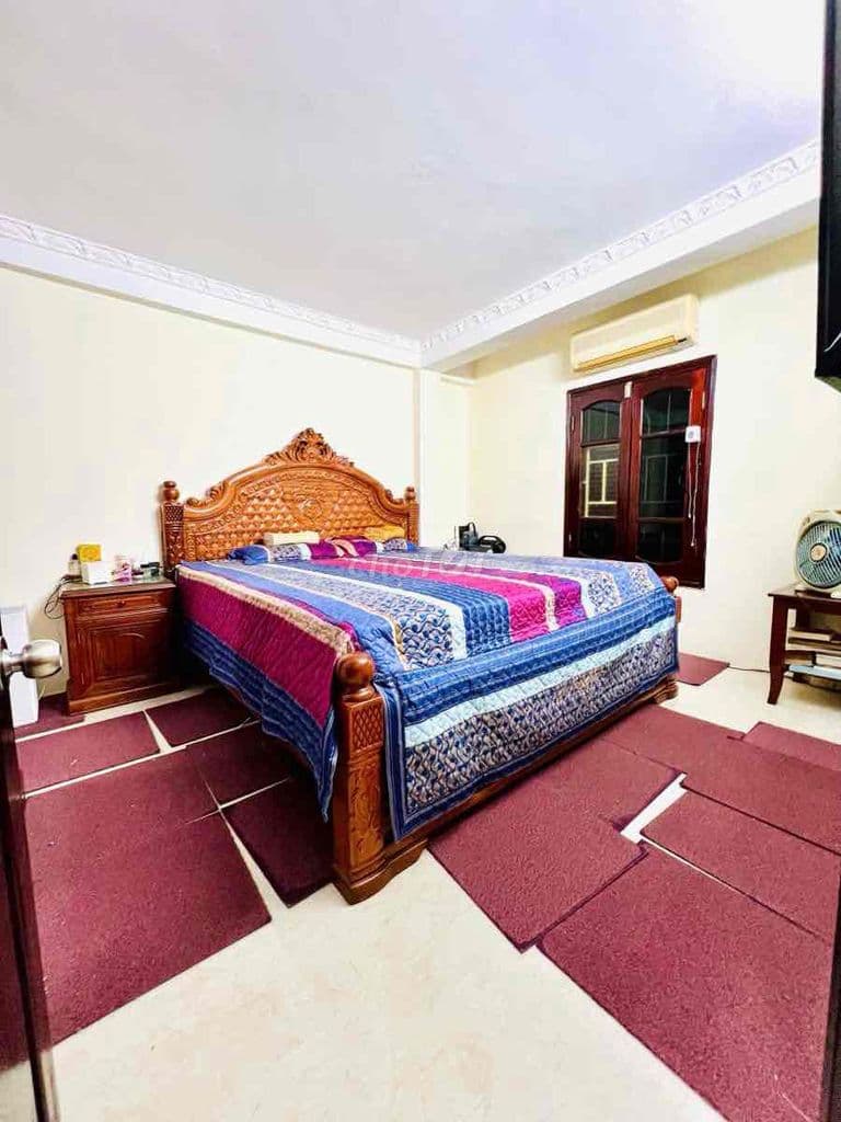 Hiếm có!!! Căn tập thể Bách khoa phòng Khách, bếp, 3 ngủ, 2WC 4,2 tỷ